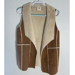 Good Hart Vest size small‎